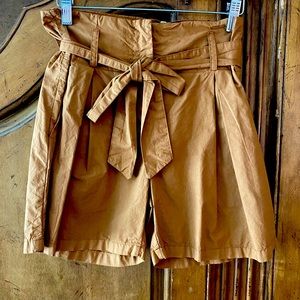 NWT made in Italy Suzy D London Cotton shorts